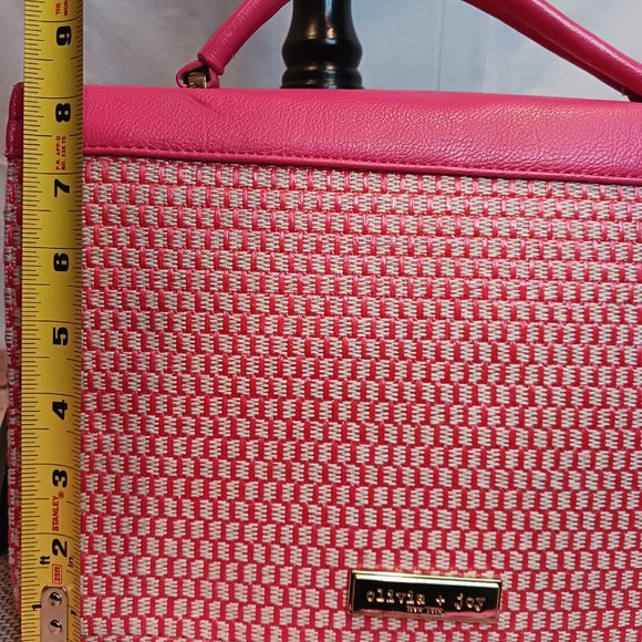 NWOT Oliva +Joy Crossbody Accordian style Salmon/Pink Purse - Picture 6 of 10